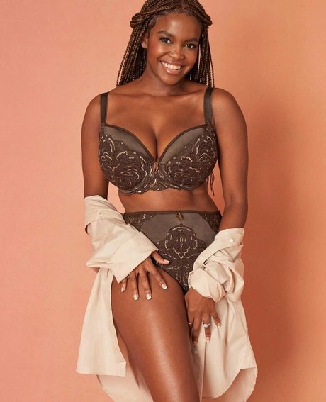 Oti Mabuse nudes actress pictures