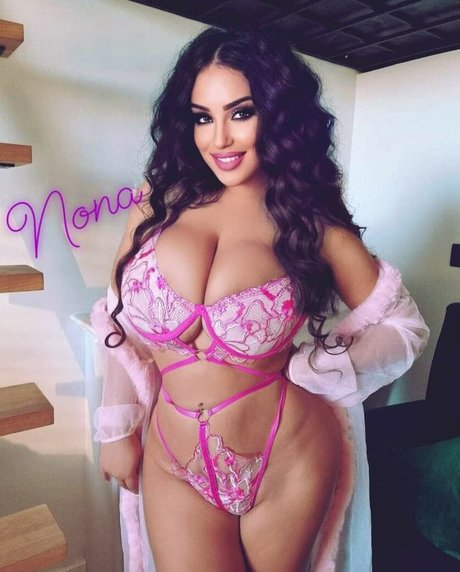 Nona Adams beautiful actress images