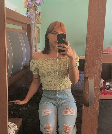 Lilith Moreno thumbnail