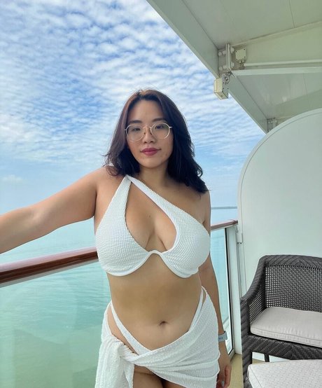 Mathilda Huang hd model galleries