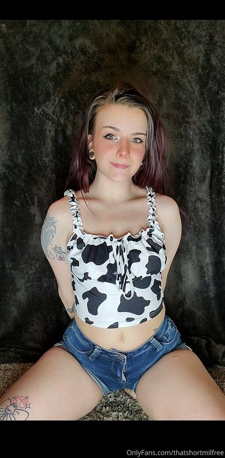 lilydarkofree star sexy image