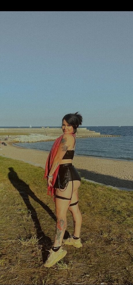 Succulentmami80 pornstar nude pictures