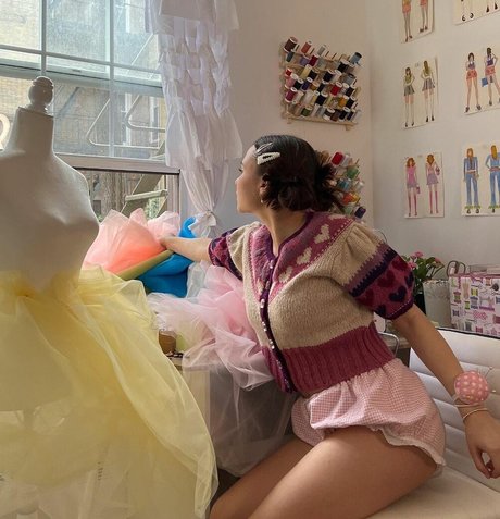 Ester Dobrik top actress img