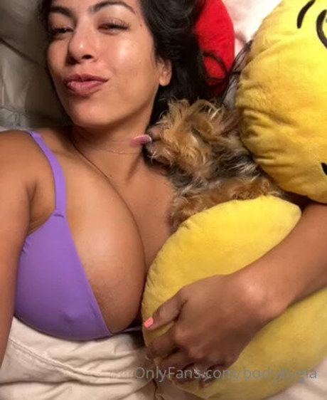 Gia Fey pornstar hot archive