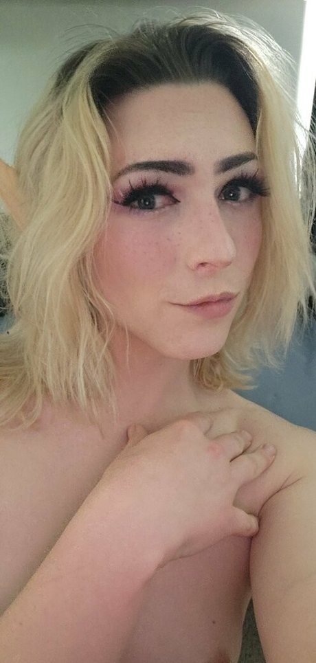 xdannix perfect actress pictures