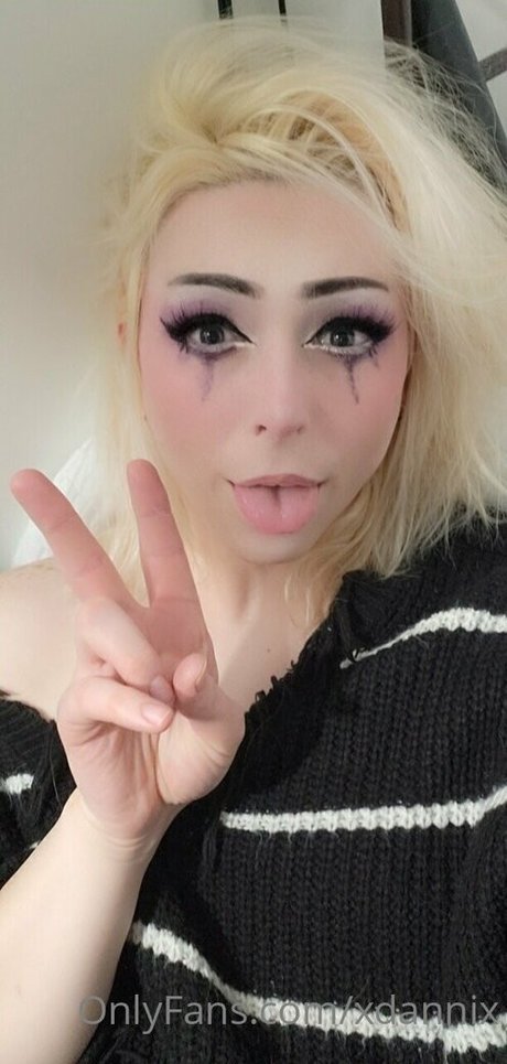 xdannix hot star pictures