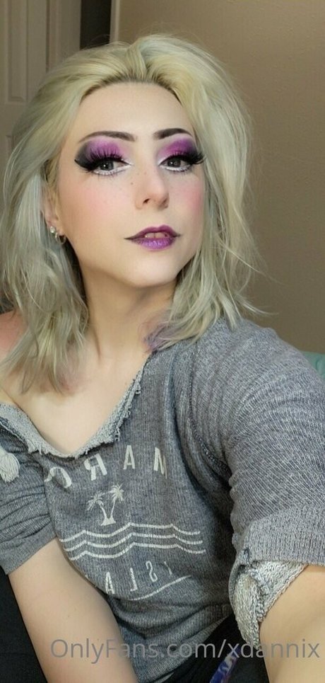 xdannix star sex photo