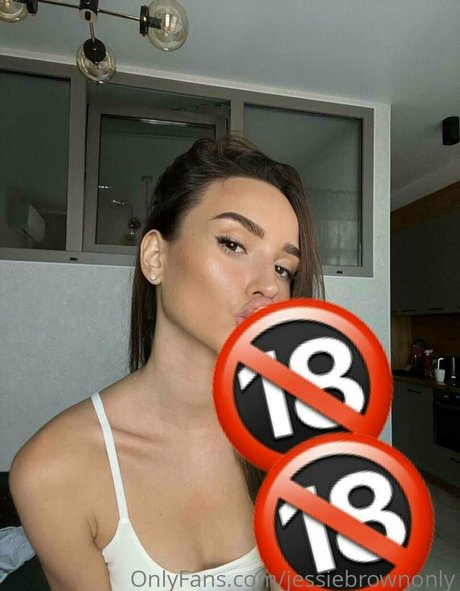 jessiebrownonly naked star pictures