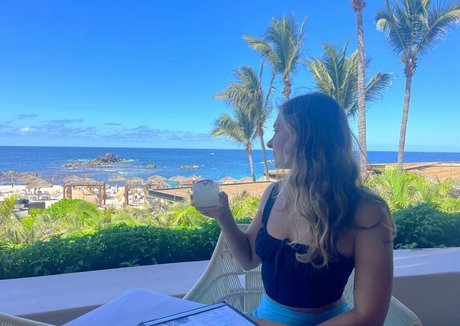 journeywithalora sex actress picture