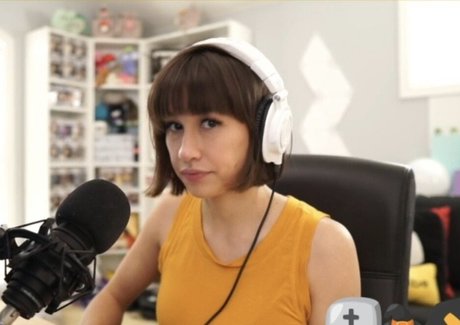 Femsteph model hot photo