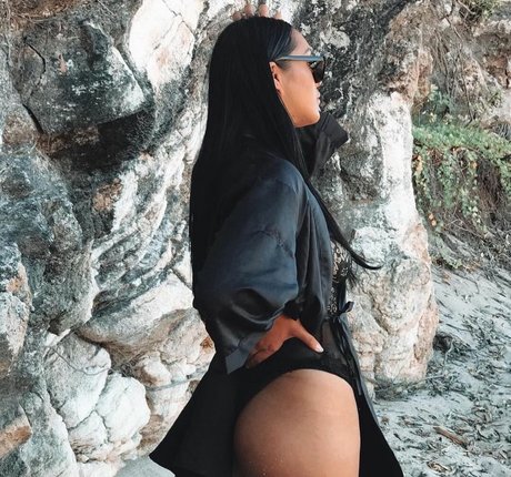 marleyemerson sexy model img