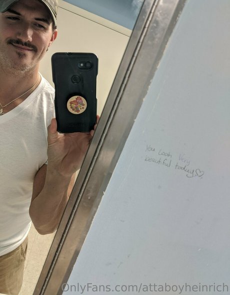 attaboyheinrich sex model img