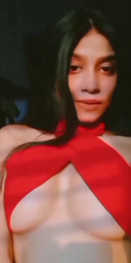 Uva Roy sexy star pic