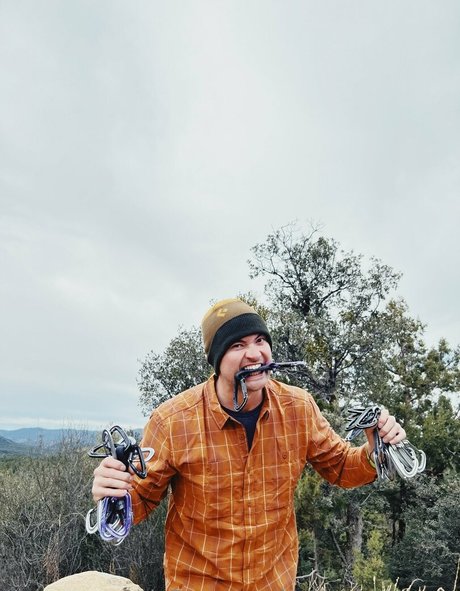 knotty by nature art actress img