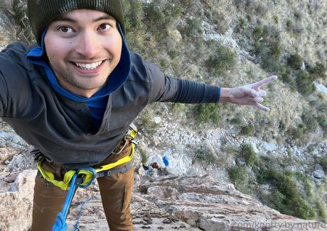 knotty by nature pretty actress pics