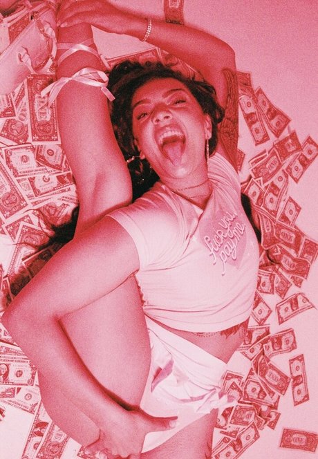 omgzada beautiful model pics