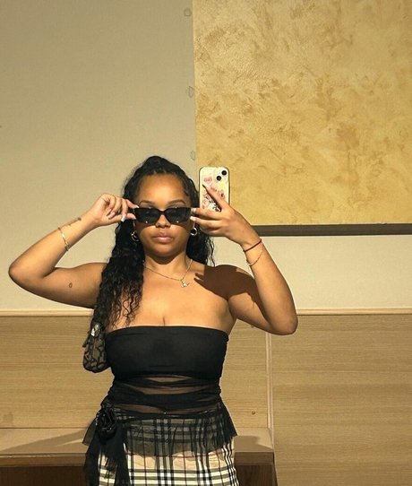 Local TV Presenters pornstar art photos