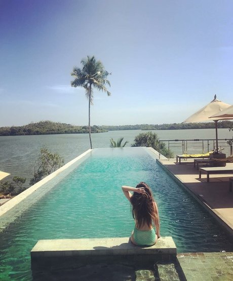 Local TV Presenters naked pornstar photos