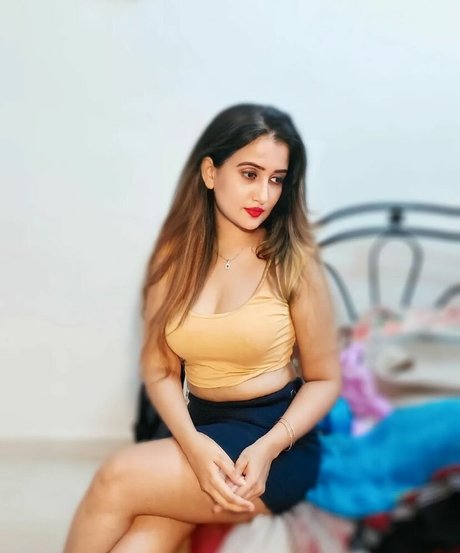 Aniza Hazel xxx pornstar images