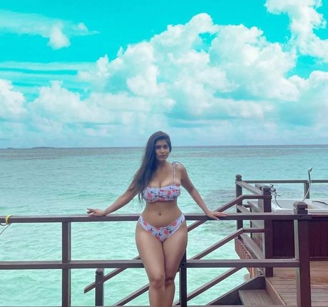 Pratika Sood top pornstar images