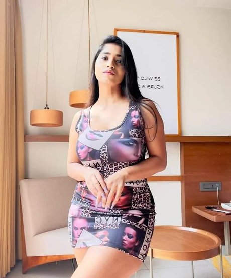 Pratika Sood erotic actress picture