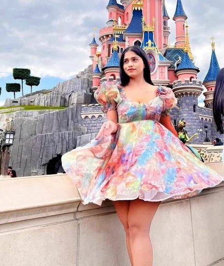 Pratika Sood thumbnail