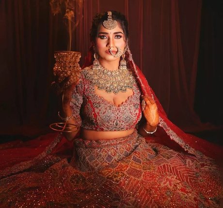 Pratika Sood exclusive model photo