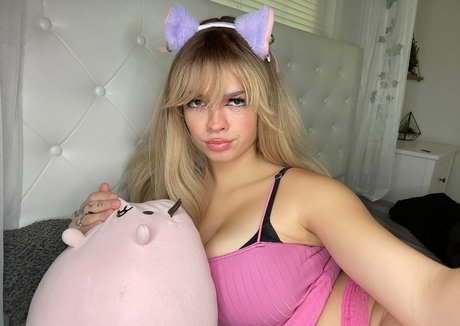 itsrumoonn high quality model images