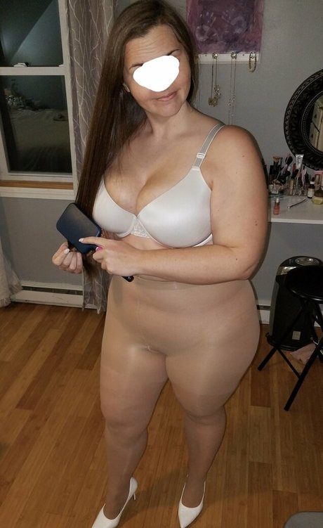 myprettywifesfeet pornstar high quality photos