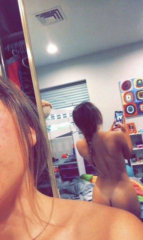 bigbootibella beautiful actress img