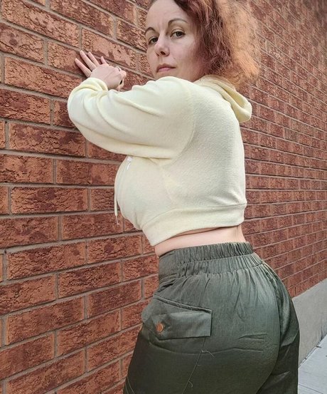 bayesianash erotic actress picture