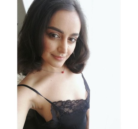 Yasmeena Ali sex star img