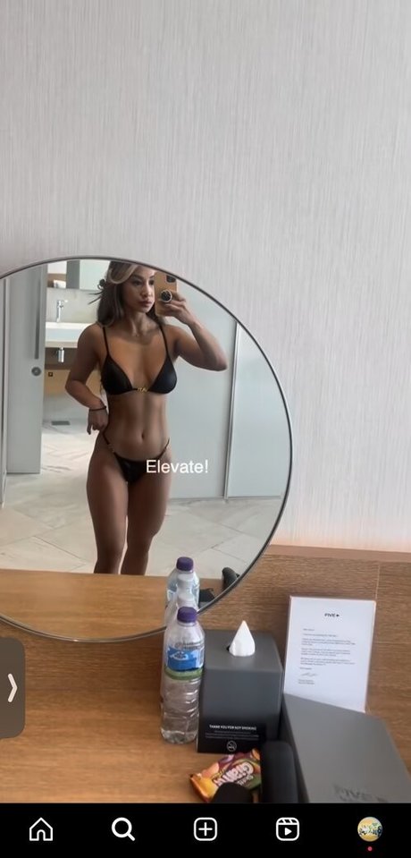 theaphysique star high quality photos