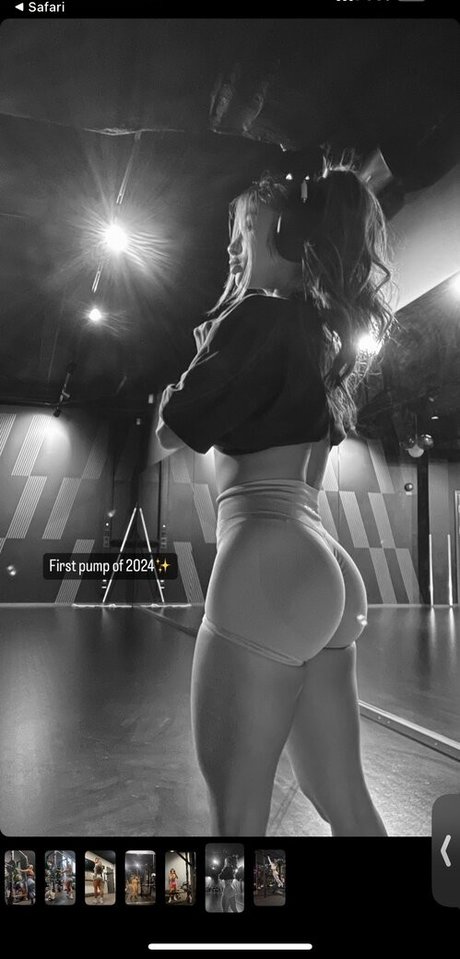 theaphysique star erotic galleries