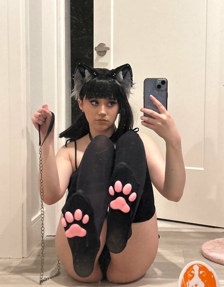 julia burch hot star images