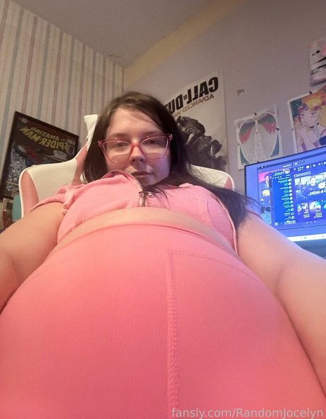 RandomJocelyn xxx actress gallery