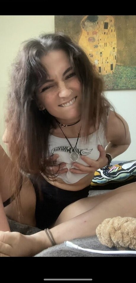 ElegantXhaos naked pornstar archive