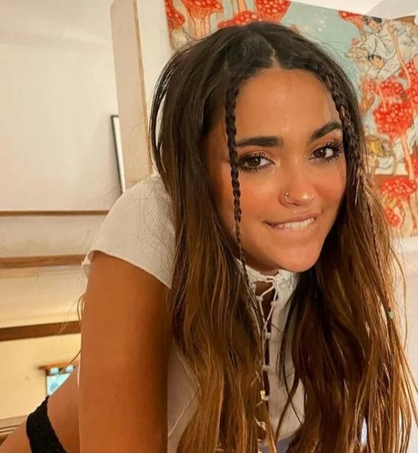 Maia Reficco naked actress galleries