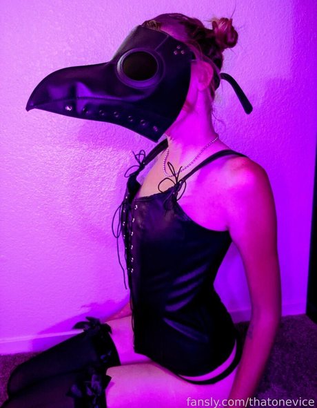 thatonevice erotic pornstar pics