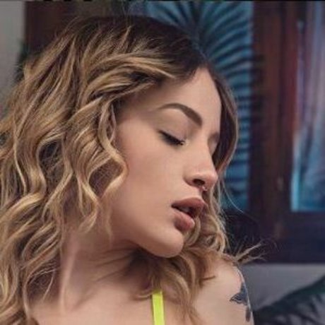 Kiara Cekici nudes actress pics