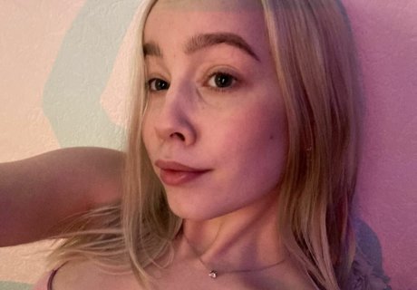 deni__dragons__ star exclusive galleries