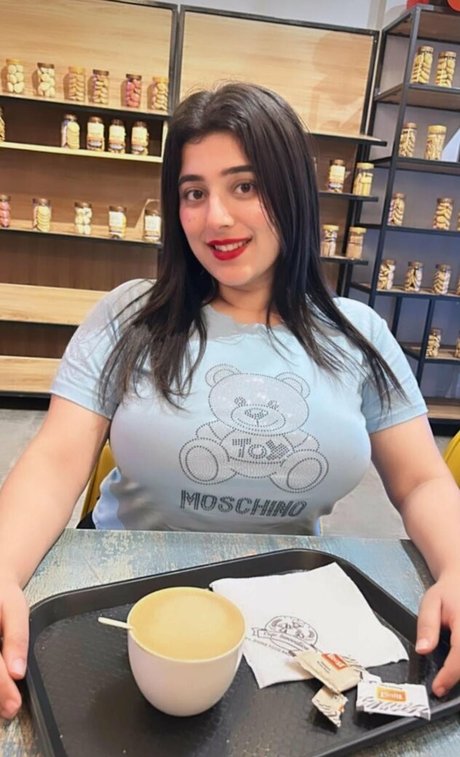 Apoorva Bhalla star art picture