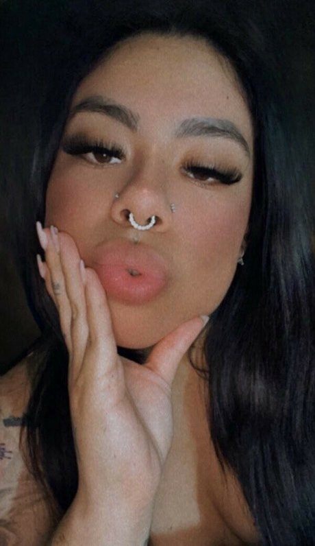 nefnny erotic model archive