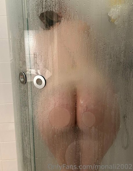 monali2002 pretty pornstar picture