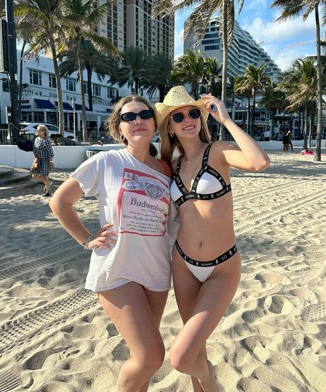 itslexismith star hot images