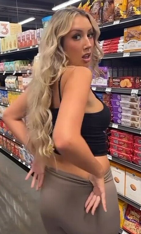 misslexiswilson sex model img