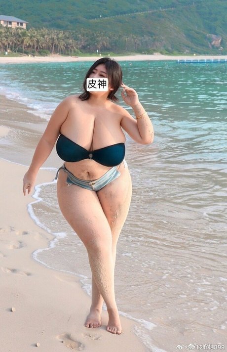 Pishen eva erotic model pics