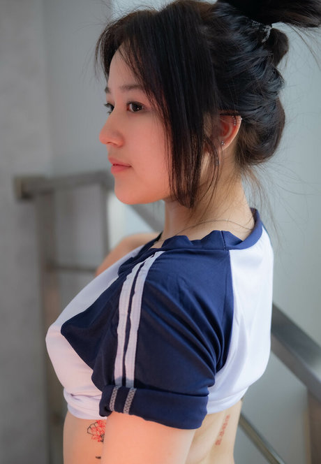 Kheren Natanya model xxx photo