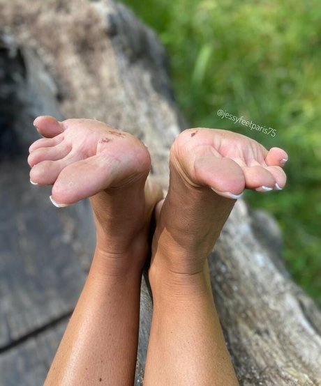Jessyfeetparis hd pornstar pic