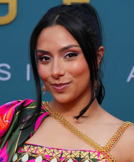 Michelle Khare perfect pornstar pic